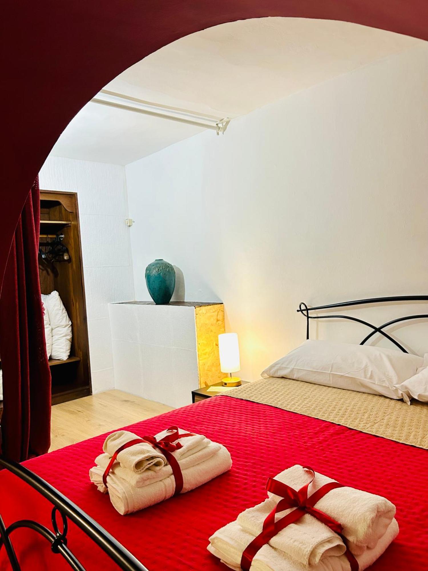 Bovio Prestige Apartments 카타니아 외부 사진